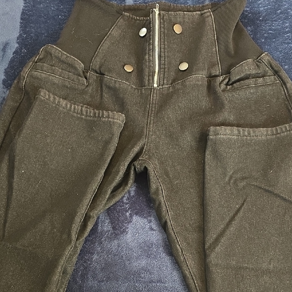 High-Waisted Straight Legged Fleece Lined Black Jeans